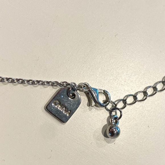 Women’s Girl’s Silver Tone Blue Skull and Crossbones Bracelet 11.5 - Picture 4 of 6